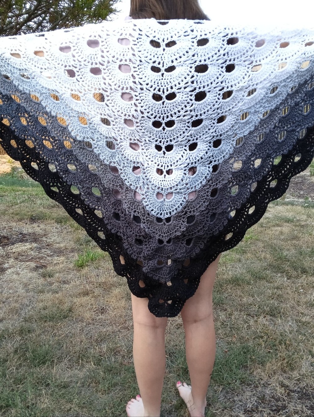 Gradient Crochet Shawl Wrap- White to Black Ombre